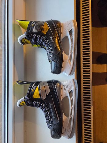 Used 2020 Bauer Supreme S37 bike — image 1 of 8