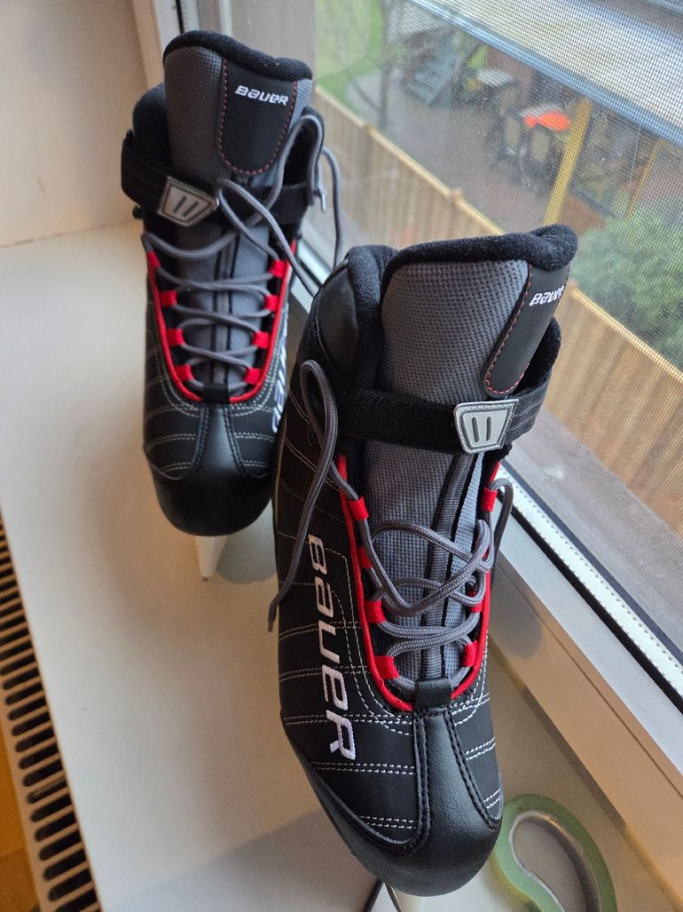 Used 2019 Hochwertige Freizeitschuhe bike — image 3 of 5