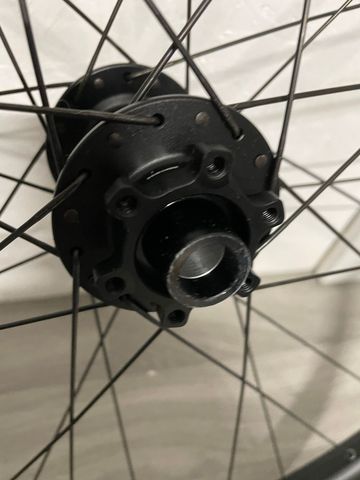 Used 2025 Stan's NoTubes Flow S2 Wheelset bike — image 3 of 5