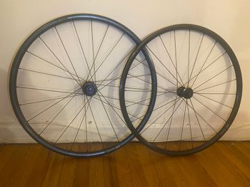 Used Dt Swiss R470 Aluminum Wheel bike — image 8 of 8
