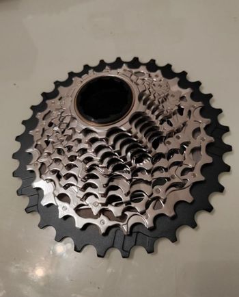 Used Sram Force AXS 12-speed 10x33 Cassette bike — image 2 of 3