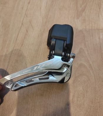Shimano, 105 FD-R7150 12-speed Electric