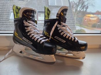 Used 2022 Bauer Supreme M3 - wie neu bike — image 1 of 8