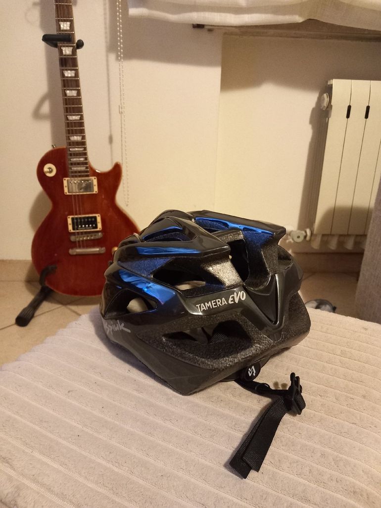 Used 2024 Tamara Evo bike — image 3 of 3