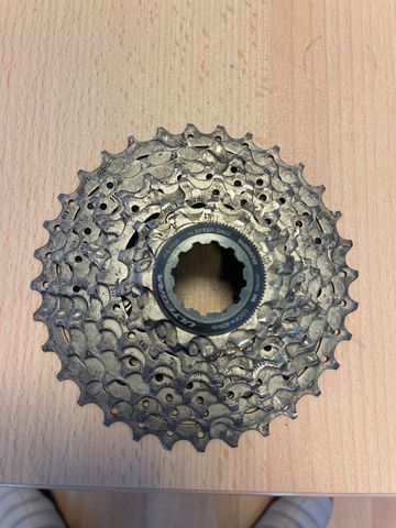 Brugt Shimano ultegra cs-6800 Drivetrain & Pedals