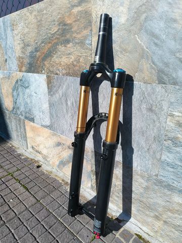 2023 Fox 36 Factory 160mm GRIP2 Fork bike d'occasion — image 6 sur 11
