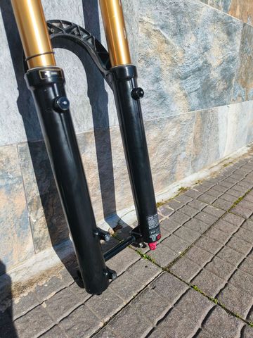 2023 Fox 36 Factory 160mm GRIP2 Fork bike d'occasion — image 2 sur 11