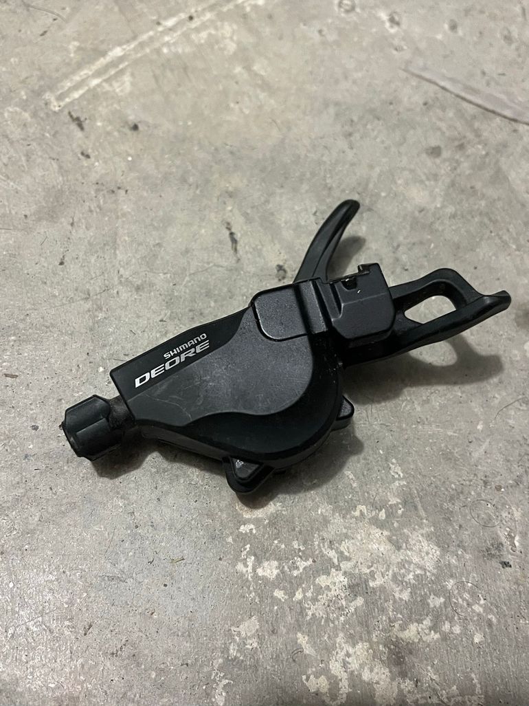 Used Shimano Deore XT SL-M610 Front Shifter bike — image 1 of 2