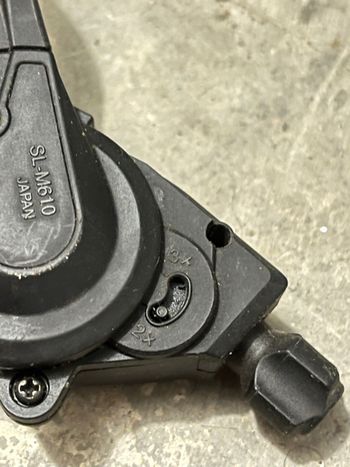 Used Shimano Deore XT SL-M610 Front Shifter bike — image 2 of 2
