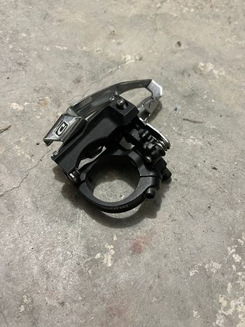 Tweedehands Shimano Deore XT Front Derailleur bike — afbeelding 2 van 2