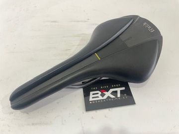 Fizik Sella Antares 00 Versus EVO 2024 Saddles & Seatposts d'occasion