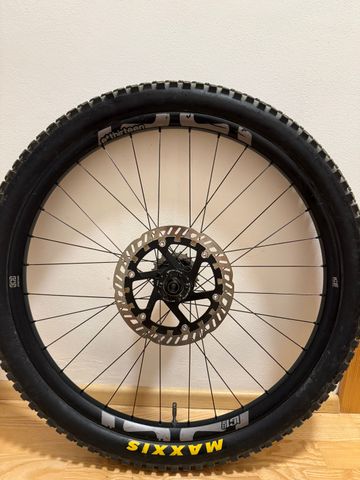 Brugt E*Thirteen LG1 Race DH carbon 2022 bike — billede 5 af 5