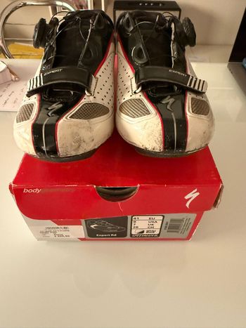 Used Specialized Scarpe Expert Road bike — image 1 of 4