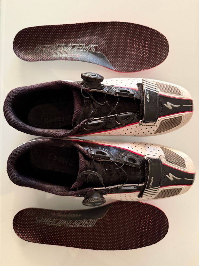 Used Specialized Scarpe Expert Road bike — image 3 of 4