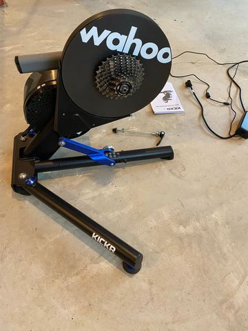 Used Wahoo Kickr Smart Trainer Cycling Accessories