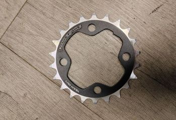 Used Race Face Chainring 22 Teeth VTT 4 Branches bike — image 1 of 2