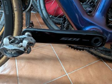 Used 2025 Shimano 105 R-7100 36/46 Crank 12-speed bike — image 4 of 5