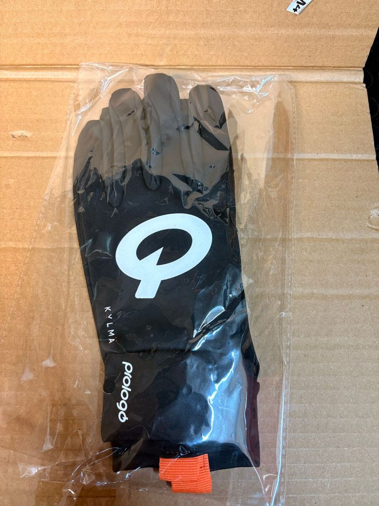 2025 Guanti Cycling Gloves bike d'occasion — image 2 sur 2