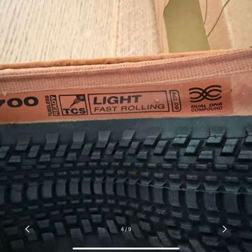Used 2025 WTB Vulpine 700 x 45c TCS Light Fast Rolling SG2 Tan Wall bike — image 5 of 9