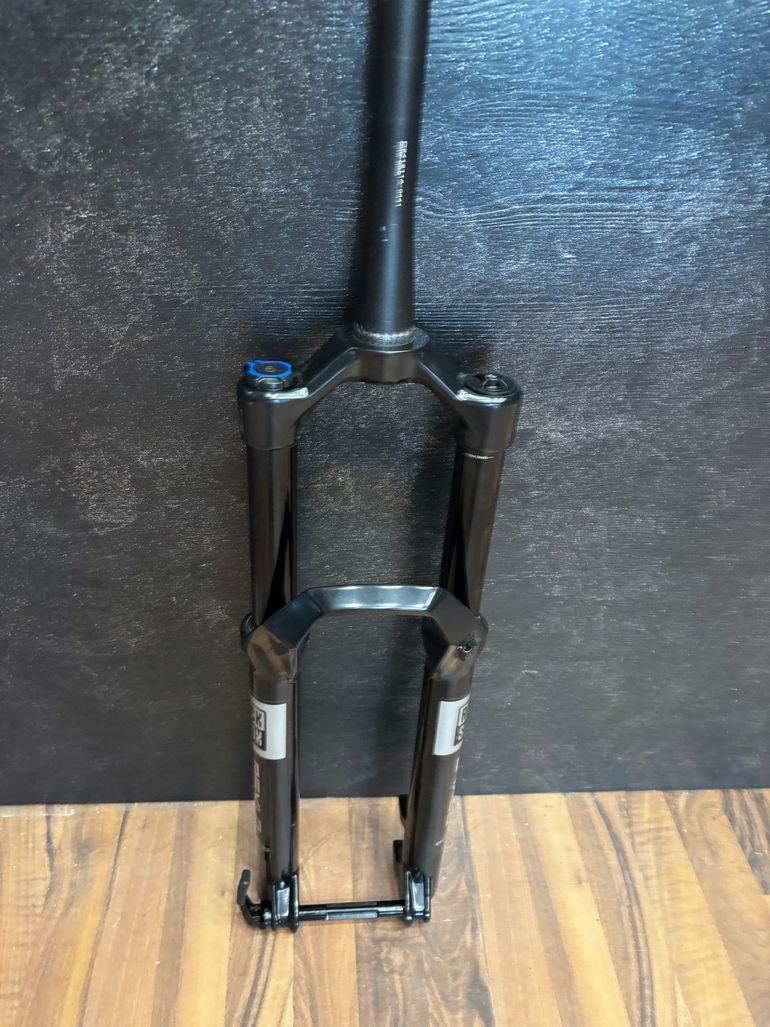 Used RockShox Psylo Gold RC 2025 bike — image 1 of 6