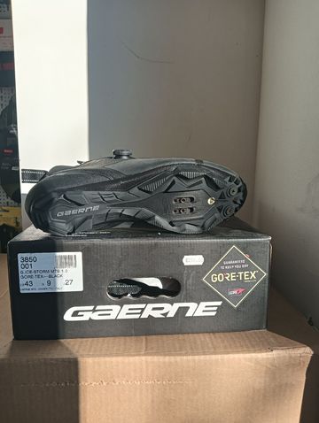 Brugt 2024 G-ice storm Cycling Shoes