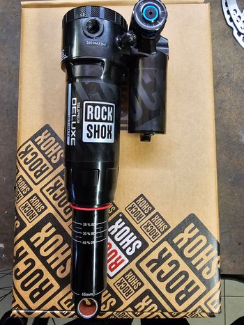 RockShox, Deluxe Ultimate 205x65mm