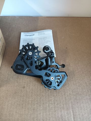 Campagnolo EKAR Rear Derailleur 13-speed Drivetrain & Pedals usato