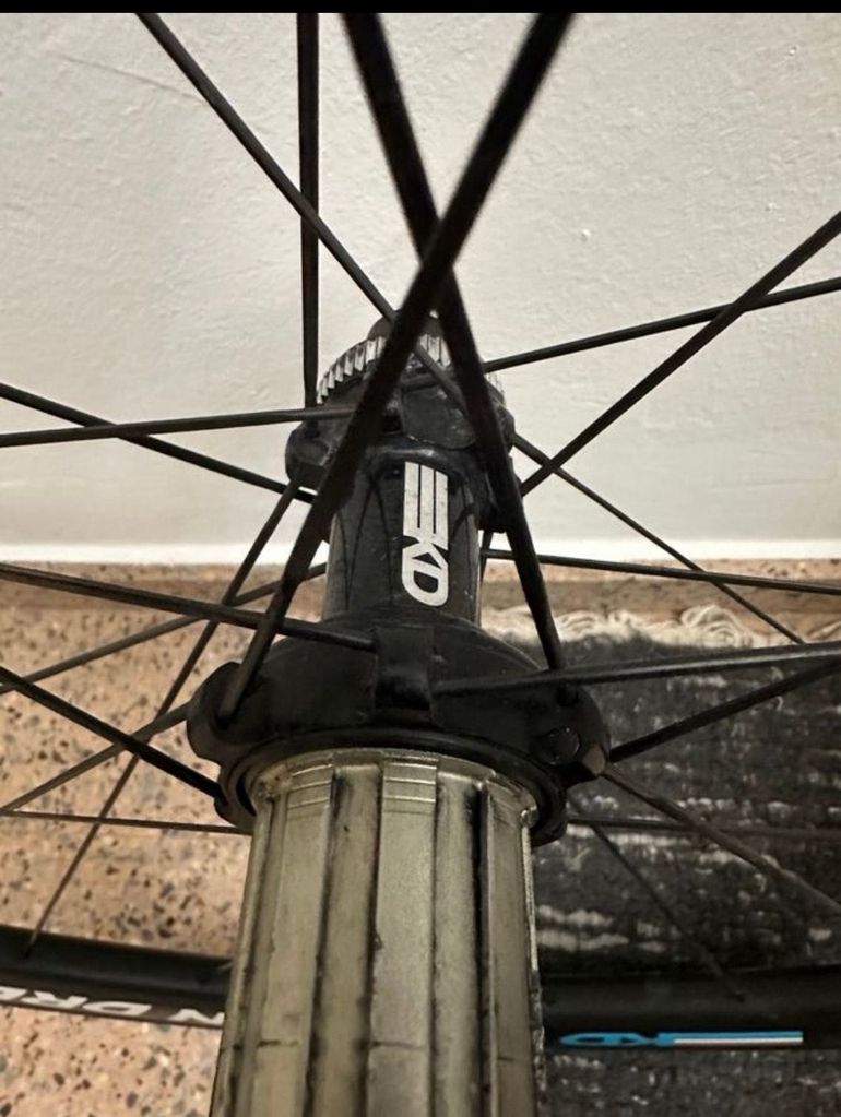 Used Karbon Dreams Aero t38 bike — image 4 of 4
