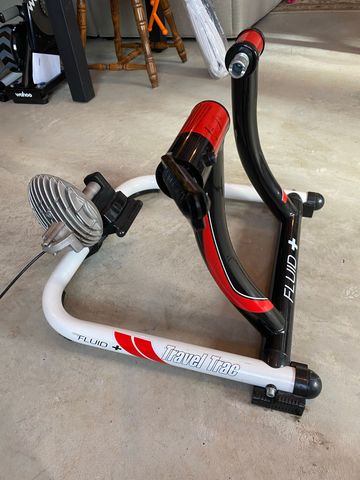 Used Travel Trac Comp Fluid Trainer bike — image 2 of 4