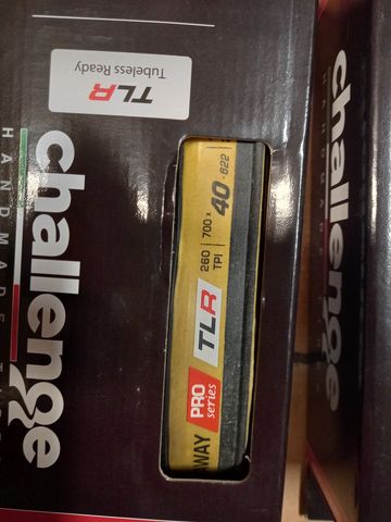 Used Challenge GETAWAY TLR 40 x 622 2025 bike — image 2 of 2