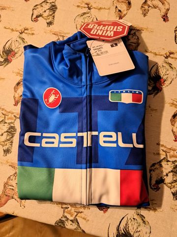 Used 2023 Castelli Giubbetto Italia Cycling Clothing