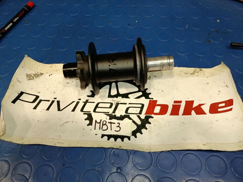 Brugt Bontrager Line Comp 6 Bulloni Boost 148 Hub 2023 Wheels