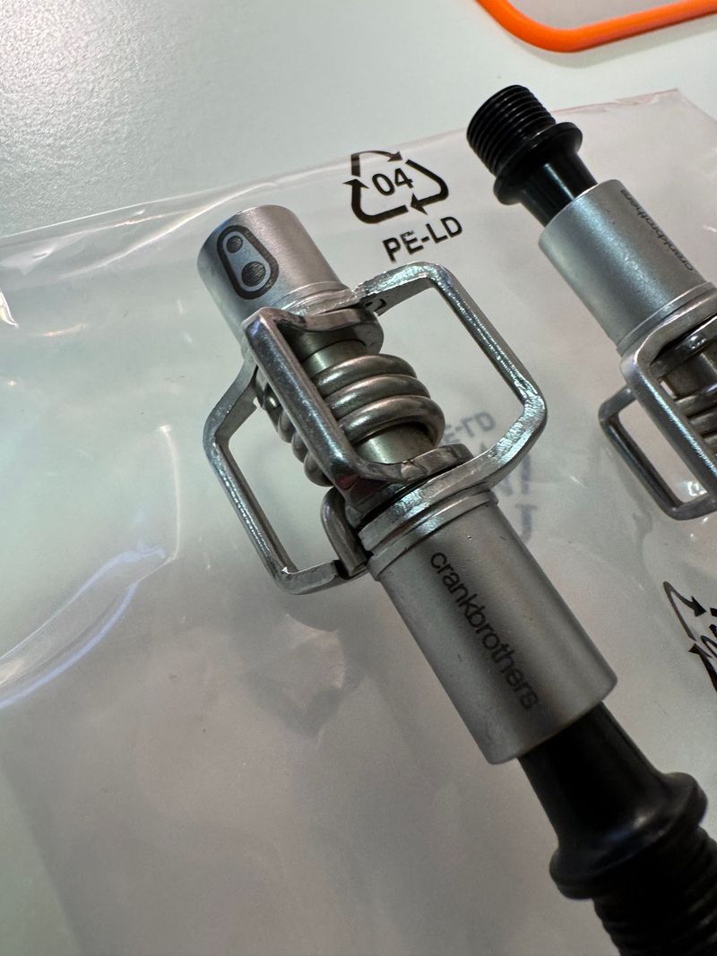 Used Crankbrothers Pedais Egg Beater 1 2024 Drivetrain & Pedals