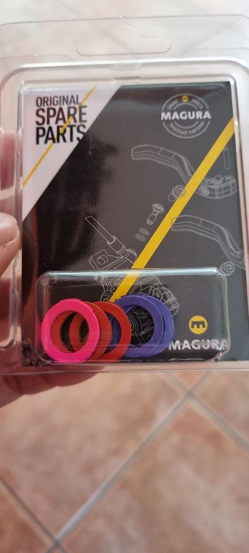 Magura, 2701722
