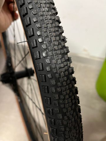 Used megamo GR 700 TLR 2025 bike — image 5 of 8