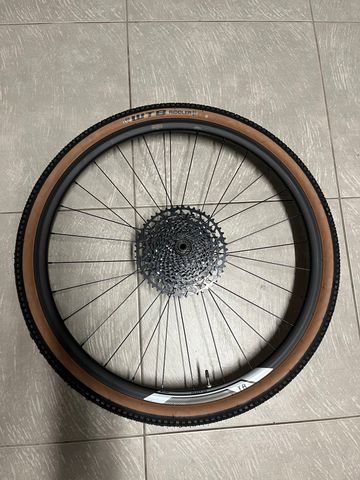 Used megamo GR 700 TLR 2025 bike — image 8 of 8