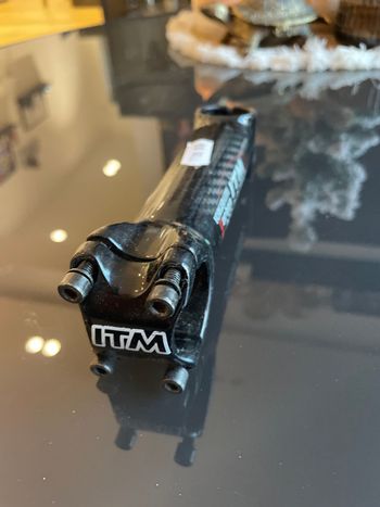 ITM, Attacco Manubrio Stem