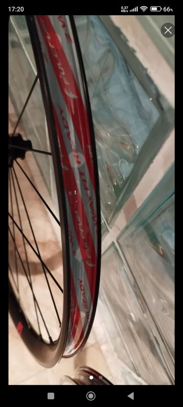 Brugt Fulcrum Rapid Red Complete Wheelset 2025 bike — billede 2 af 8