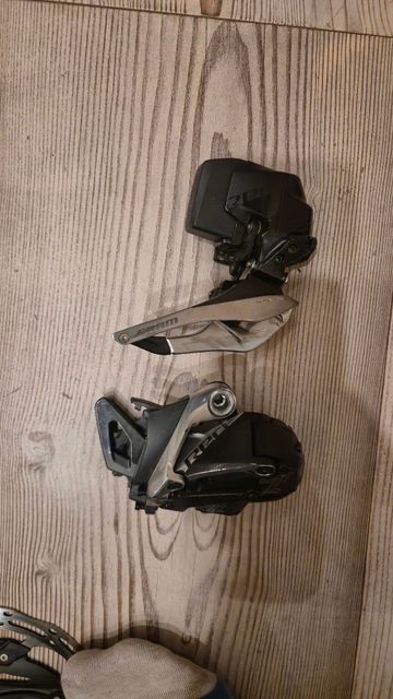 Used 2024 SRAM Red AXS Rear Derailleur bike — image 4 of 7