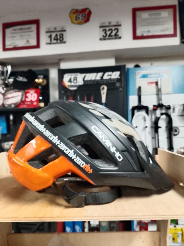 Used 2018 Camino bike — image 1 of 6