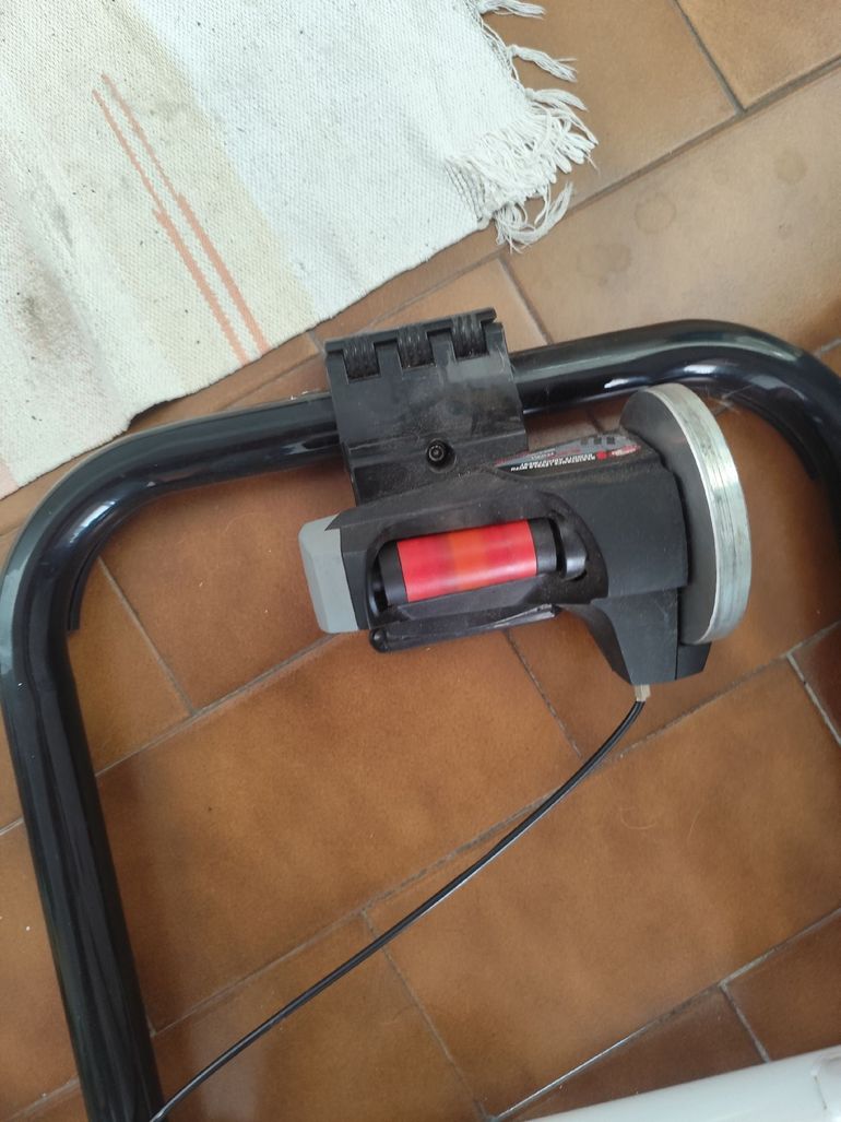 Used Elite Novo Force Trainer bike — image 3 of 4