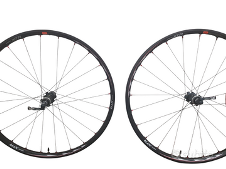 Used Shimano XTR MTB 26 tubeless center lock 2006 bike — image 1 of 6