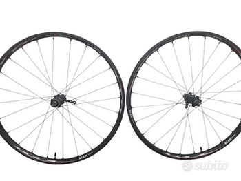 Used Shimano XTR MTB 26 tubeless center lock 2006 bike — image 2 of 6