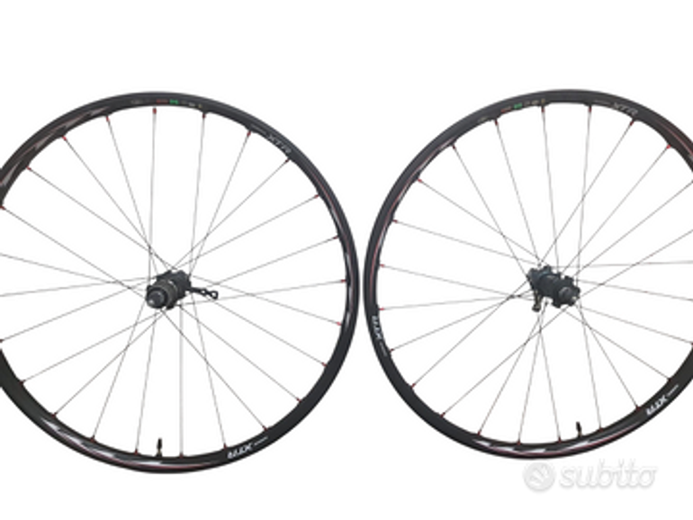 Used Shimano XTR MTB 26 tubeless center lock 2006 bike — image 2 of 6