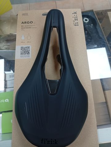 Used Fizik Argo R1 140mm Saddle Saddles & Seatposts