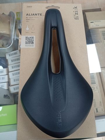 Used Fizik Aliante Open R1 145mm Saddles & Seatposts