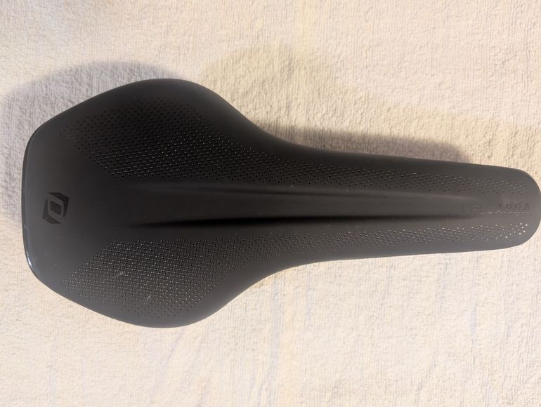Used 2025 Syncros Belcarra 130 bike — image 2 of 5