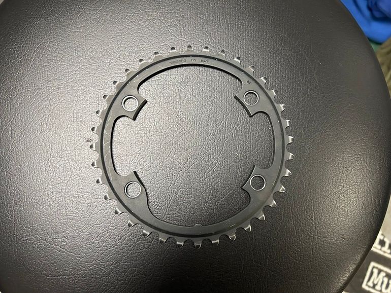 Used Shimano Ultegra 52/36t Chainrings bike — image 3 of 4