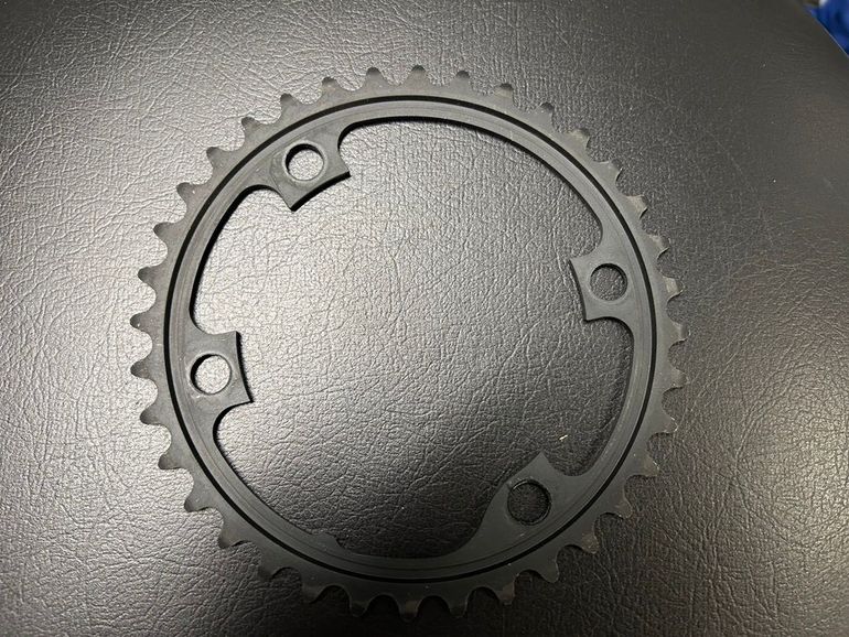 Used Shimano Ultegra 52/36t Chainrings bike — image 4 of 4