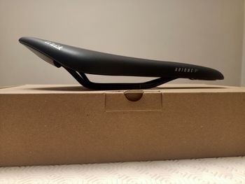 2025, Fizik Arione R5 Open Saddle